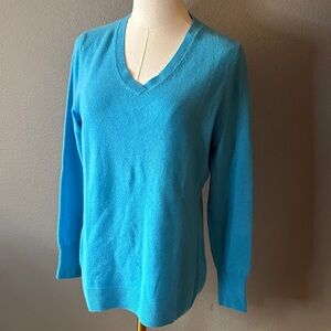 Turquoise Blue V-Neck Lightweight Knit Cashmere Feel